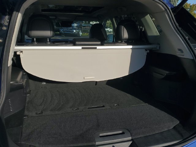Used 2017 Nissan Rogue SL AWD/4WD image 8