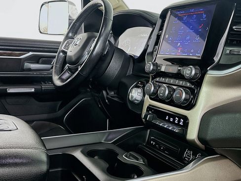 Used 2019 RAM 1500 Laramie image 29
