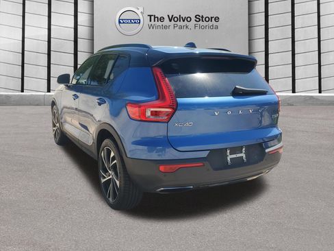 Used 2020 Volvo XC40 T5 R-Design AWD/4WD image 6