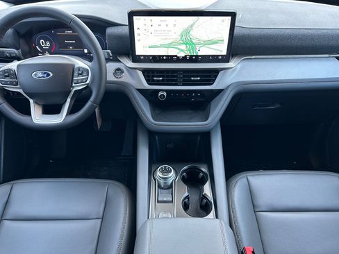 New 2026 Ford Explorer Active w/ Active Comfort Package RWD image 12