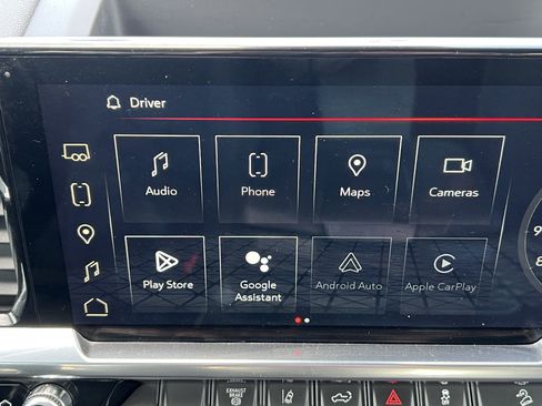 Used 2024 GMC Sierra 3500 SLE w/ SLE Convenience Package image 13