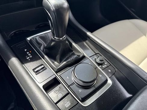 Used 2019 MAZDA MAZDA3 AWD Sedan w/ Preferred Package image 27