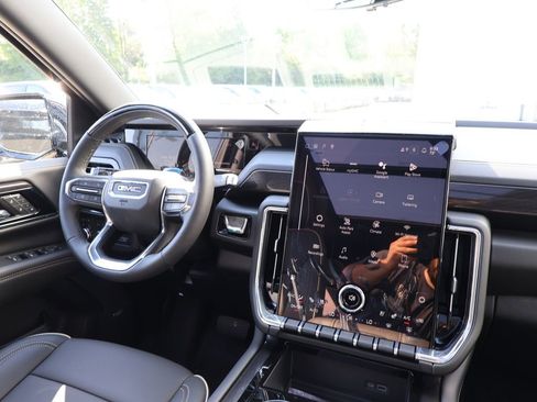 New 2026 GMC Yukon XL Elevation w/ Elevation Premium Package AWD/4WD image 33