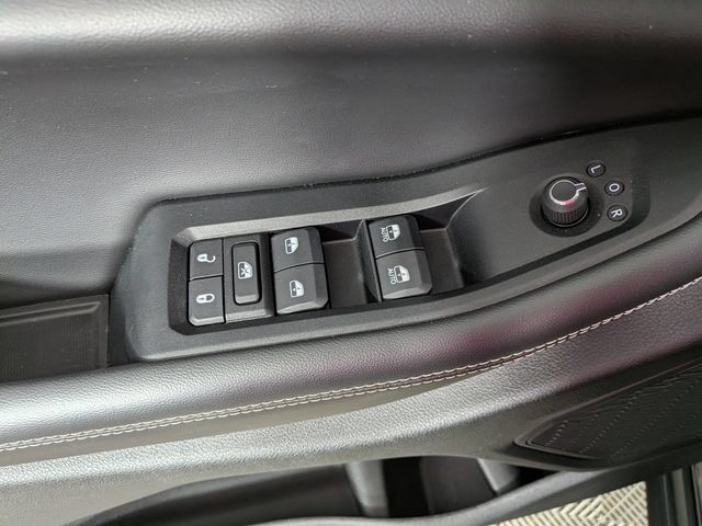 Used 2024 Jeep Grand Cherokee Limited AWD/4WD image 20