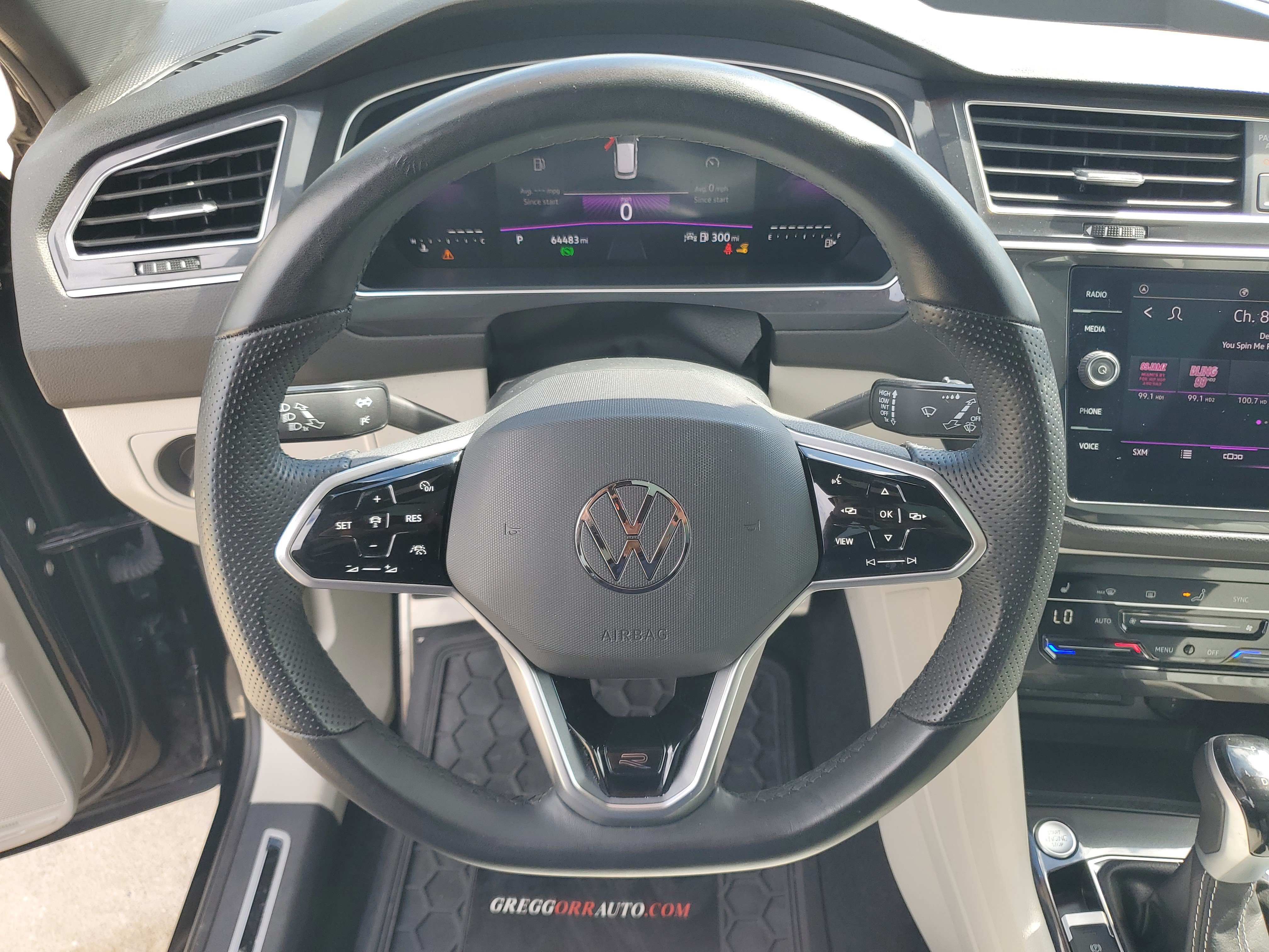 Used 2024 Volkswagen Tiguan SE R-Line FWD image 17