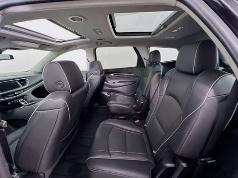 Used 2021 Buick Enclave Avenir w/ Avenir Technology Package image 24