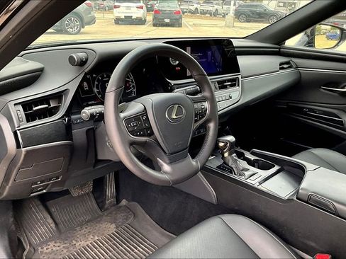Used 2024 Lexus ES 350 w/ Premium Package FWD image 17