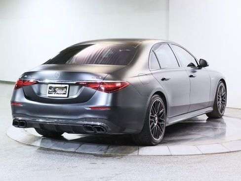 Used 2024 Mercedes-Benz S 63 AMG S w/ Carbon Fiber Exterior Package image 14
