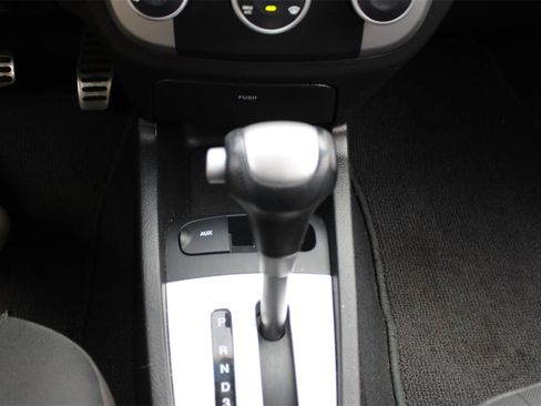 Used 2009 Kia Spectra5 SX image 19