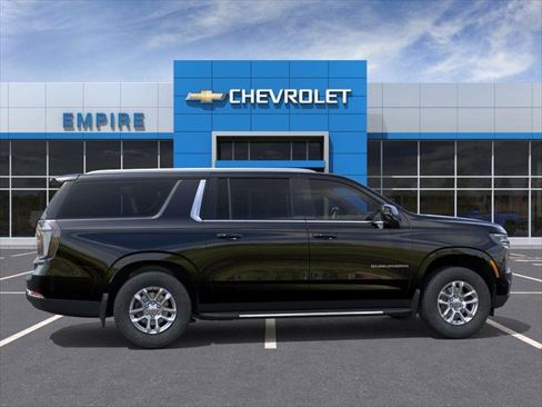New 2026 Chevrolet Suburban LT w/ Comfort Package image 5
