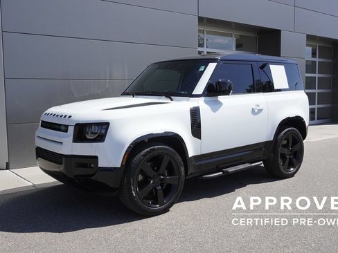 Used 2026 Land Rover Defender 90 V8 AWD/4WD image 3