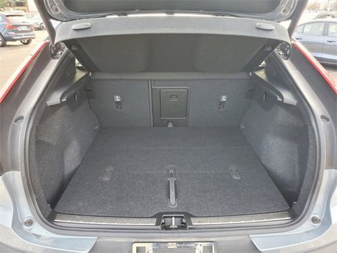 Certified 2023 Volvo C40 P8 Recharge Ultimate image 35