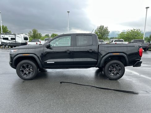 Used 2025 GMC Canyon Elevation AWD/4WD image 4