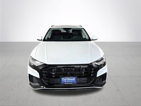 Used 2023 Audi Q8 Premium Plus w/ Premium Plus Package AWD/4WD image 3