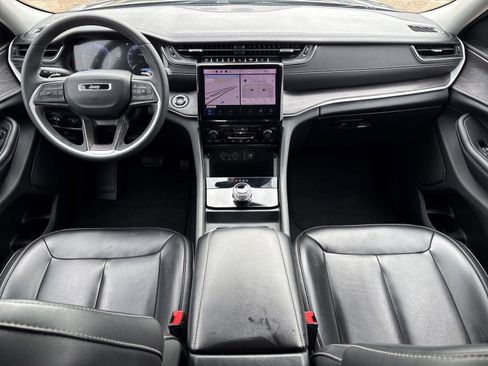 Used 2023 Jeep Grand Cherokee L Limited image 36