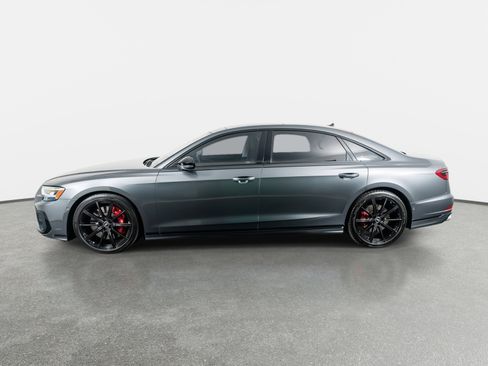 Used 2022 Audi S8 w/ S8 Executive Package image 19