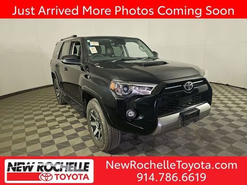 Used 2023 Toyota 4Runner TRD Off-Road Premium w/ Moonroof Package AWD/4WD image 1