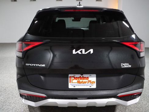 Used 2024 Kia Sportage LX FWD image 8
