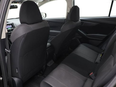 Used 2019 Subaru Impreza 2.0i w/ Eyesight image 11