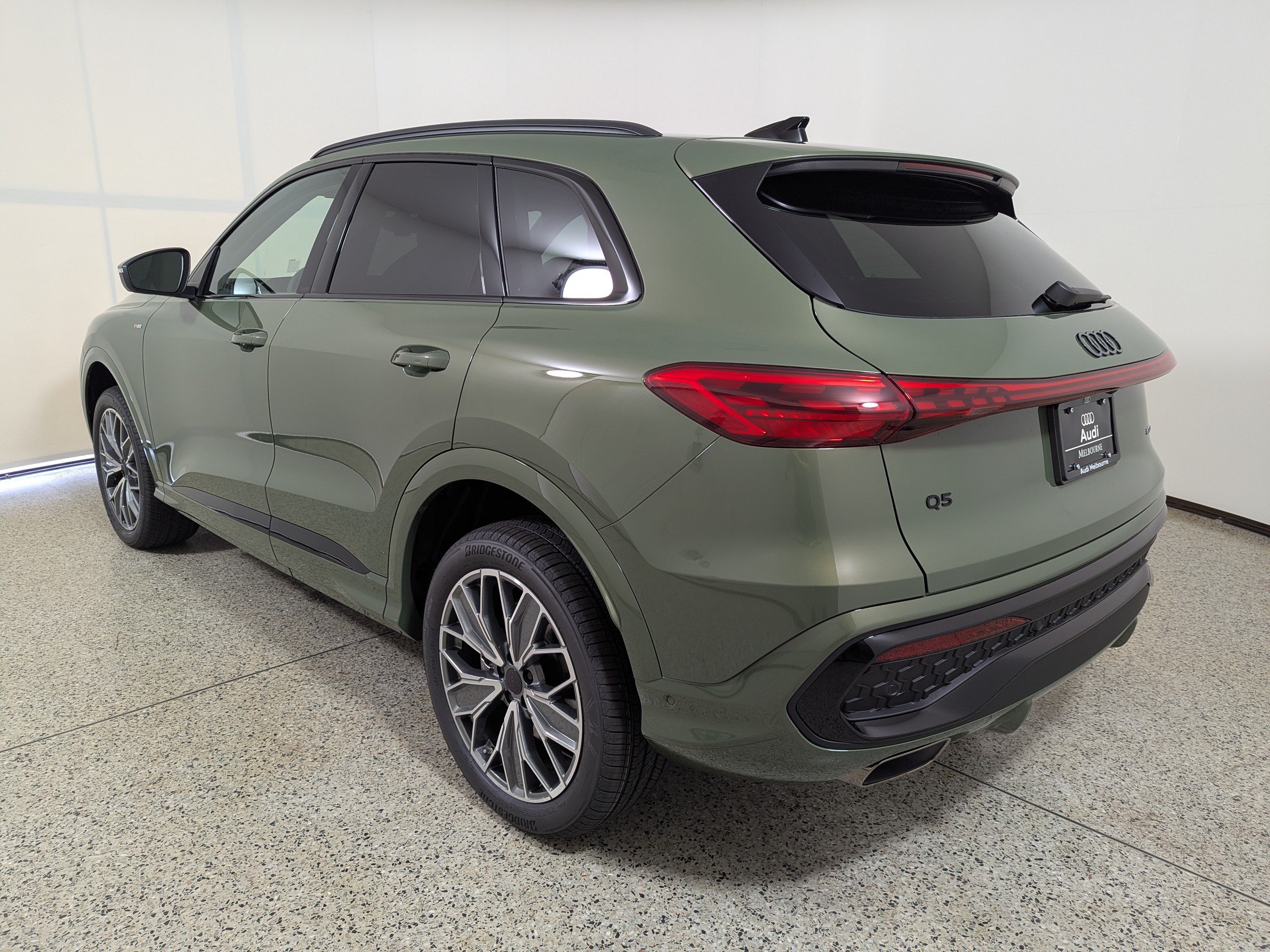 New 2026 Audi Q5 Premium Plus AWD/4WD image 5
