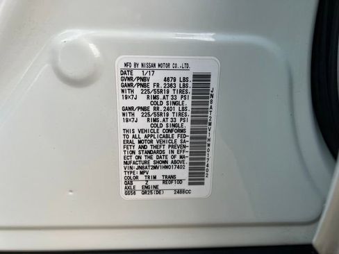 Used 2017 Nissan Rogue SL w/ SL Premium Package image 19