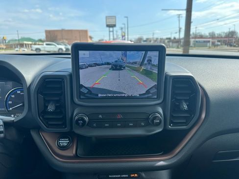 Used 2023 Ford Bronco Sport Outer Banks w/ Tech Package image 28