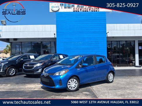 Used 2017 Toyota Yaris L FWD image 1