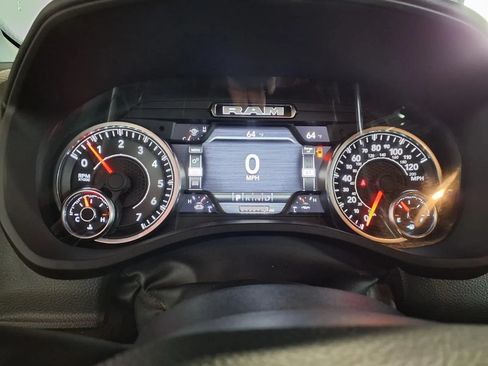 Used 2022 RAM 1500 Big Horn AWD/4WD image 29