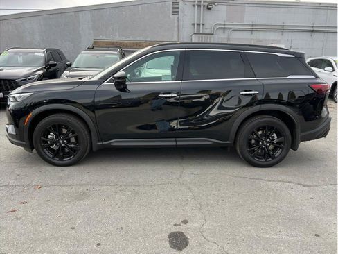 Used 2025 INFINITI QX60 Luxe w/ Black Edition image 6
