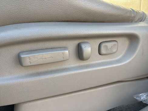 Used 2017 Honda Odyssey EX-L image 16