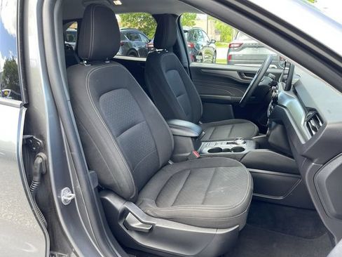 Certified 2025 Ford Escape Active AWD/4WD image 20