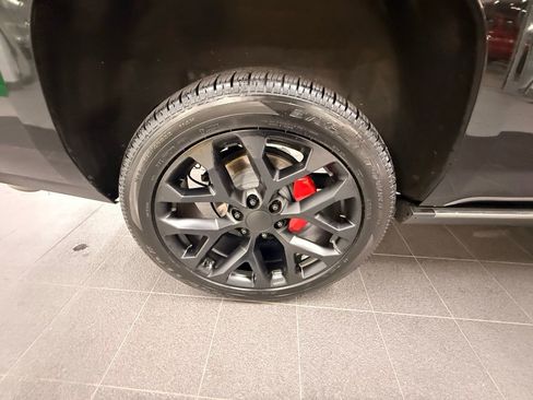 Used 2019 Cadillac Escalade Platinum image 56