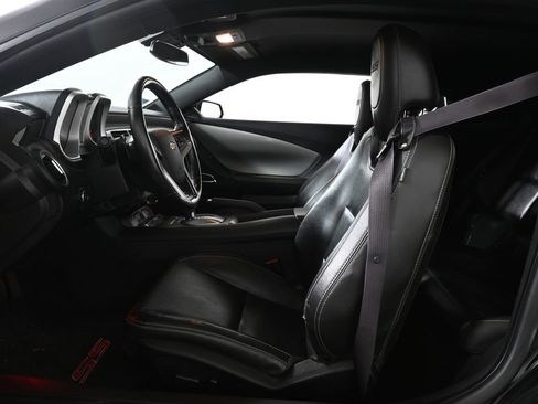 Used 2015 Chevrolet Camaro SS w/ RS Package image 3