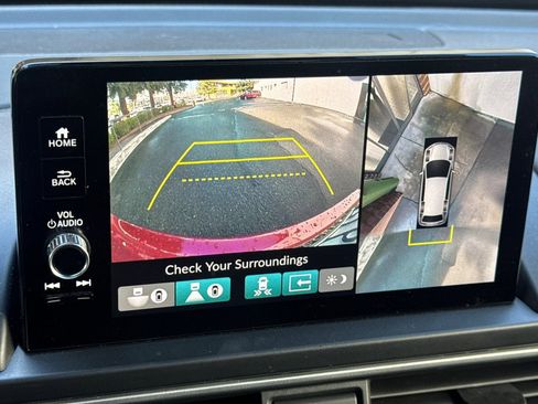 Used 2023 Honda Pilot Elite image 17