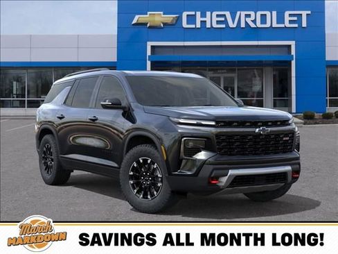 New 2026 Chevrolet Traverse Z71 w/ Driver Confidence Package image 7