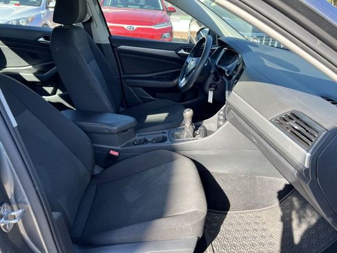 Used 2019 Volkswagen Jetta S w/ Driver Assistance Package image 10