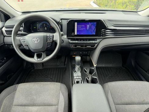 Certified 2025 Toyota Camry LE FWD image 9