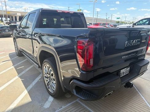 Used 2023 GMC Sierra 1500 Denali Ultimate AWD/4WD image 4