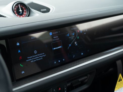 Certified 2026 Porsche Cayenne GTS AWD/4WD image 26