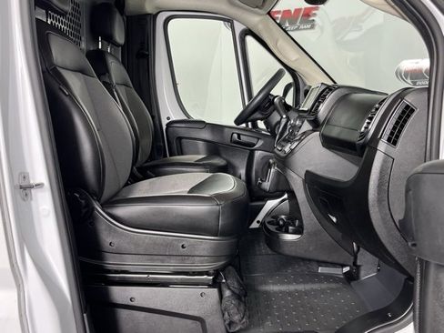 Used 2023 RAM ProMaster 2500 image 27