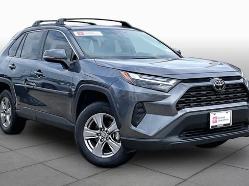 Used 2025 Toyota RAV4 XLE w/ Convenience Package AWD/4WD image 5