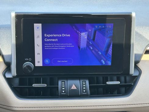 Used 2023 Toyota RAV4 XLE Premium image 14