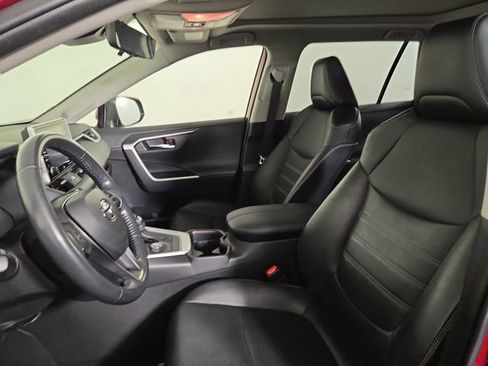 Used 2021 Toyota RAV4 Limited AWD/4WD image 14