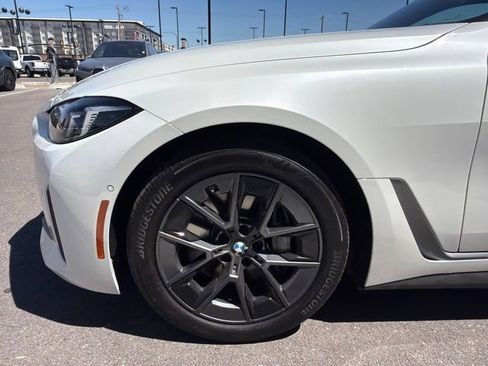 Used 2025 BMW i4 xDrive40i w/ Premium Package AWD/4WD image 4