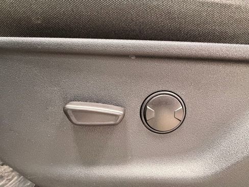 Used 2025 Ford F150 XLT w/ Equipment Group 301A Standard image 25