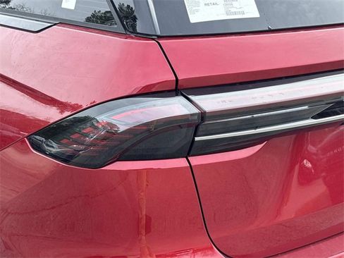 New 2026 Lincoln Nautilus Reserve image 11