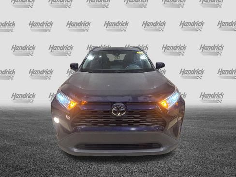 Used 2021 Toyota RAV4 XLE FWD image 37