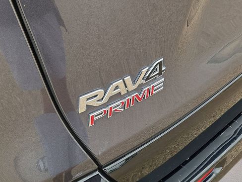 Used 2023 Toyota RAV4 SE AWD/4WD image 12