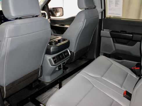 Certified 2022 Ford F150 Lightning Pro image 21