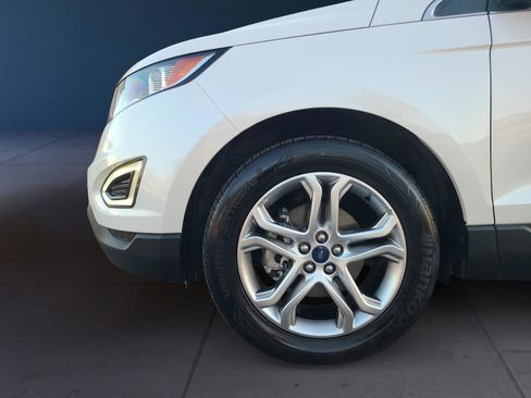 Used 2016 Ford Edge Titanium w/ Technology Package image 9